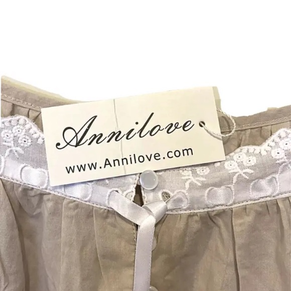 Princess Sleep Shirt Large by Annilove, Light and Comfortable Nightwear New - Picture 2 of 4